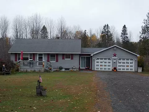484 Dover Rd, Dexter, ME 04930 photo 1