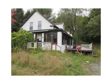 97 Margin St, Orono, ME 04473 photo 1