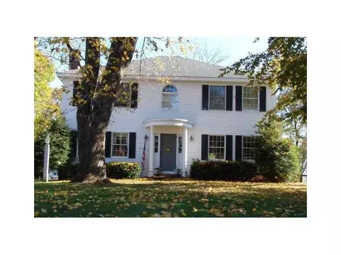1017 Washington St, Bath, ME 04530 photo 1