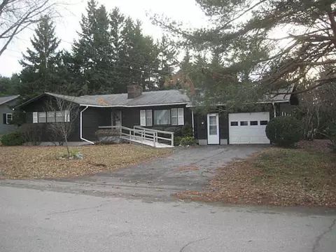 205 Washington St, Brewer, ME 04412 photo 1