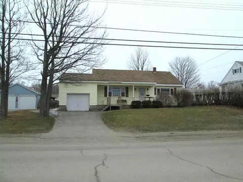 57 Cottage Rd, Millinocket, ME 04462 photo 1