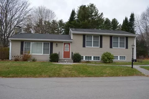 4 Longview Ter, Kennebunk, ME 04043 photo 1