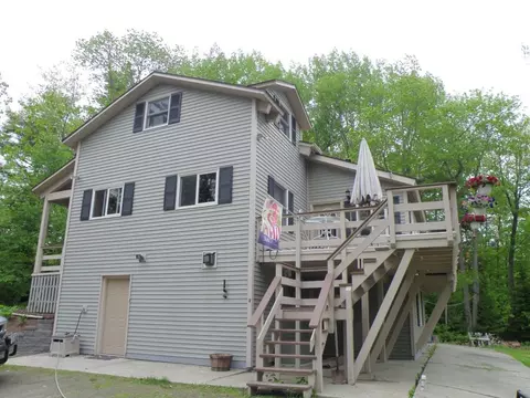 33 Chickadee Dr, Harmony, ME 04942 photo 1