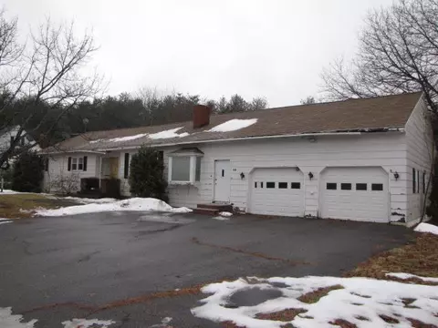 30 Windy St, Augusta, ME 04330 photo 1