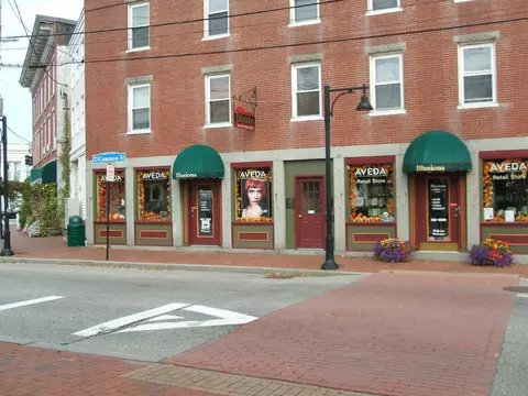 6 Common St, Saco, ME 04072 photo 1