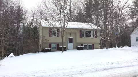 22 Rankin St, Springvale, ME 04083 photo 1