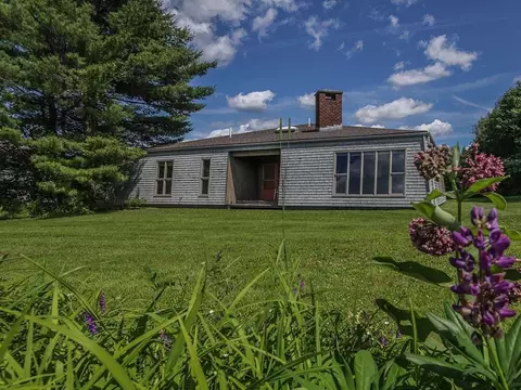 817 Pond Rd, Sidney, ME 04330 photo 1