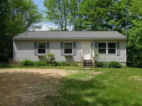 744 Post Rd, Bowdoinham, ME 04008 photo 1