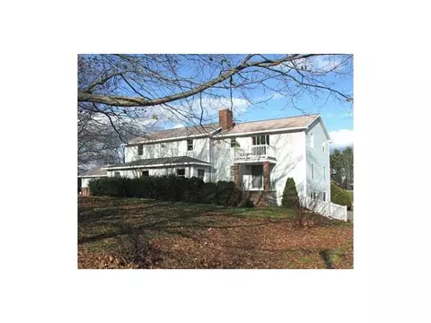 51 Berry Rd, Saco, ME 04072 photo 1