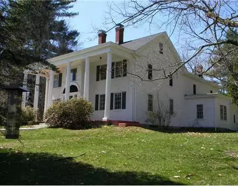 193 Main St, Orono, ME 04473 photo 1