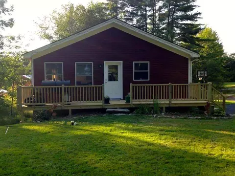 8 Wolf Pond Rd, Woolwich, ME 04579 photo 1