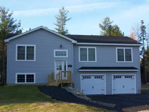 542 Streamside Ave, Hermon, ME 04401 photo 1