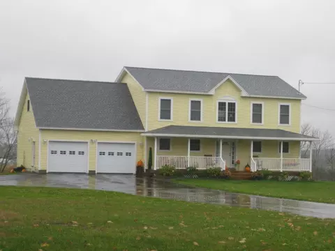 529 Streamside Ave, Hermon, ME 04401 photo 1