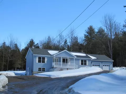 667 Blackstream Rd, Hermon, ME 04401 photo 1