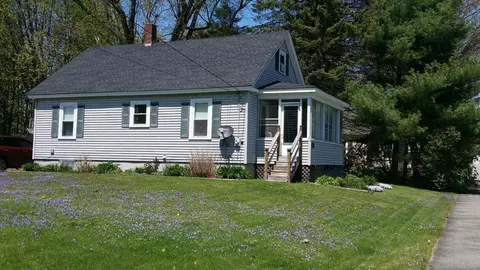 40 Kennison St, Augusta, ME 04330 photo 1
