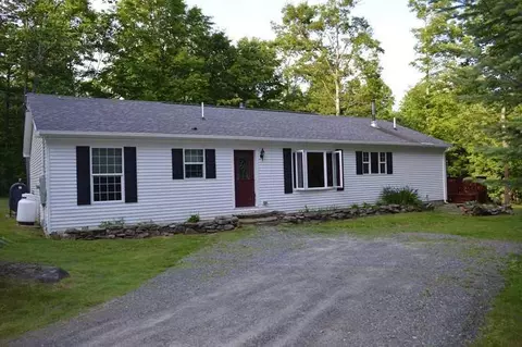 197 Green True Rd, Wayne, ME 04284 photo 1