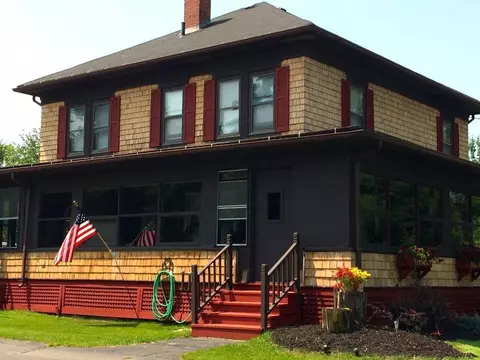 32 Huggard Ave, Limestone, ME 04750 photo 1
