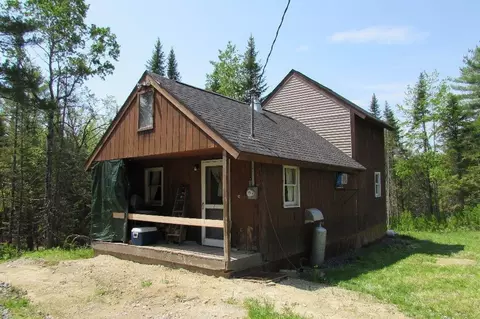 491 S Main St, Solon, ME 04979 photo 1