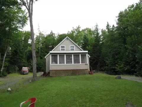131 N Cottage Rd, Rangeley, ME 04970 photo 1