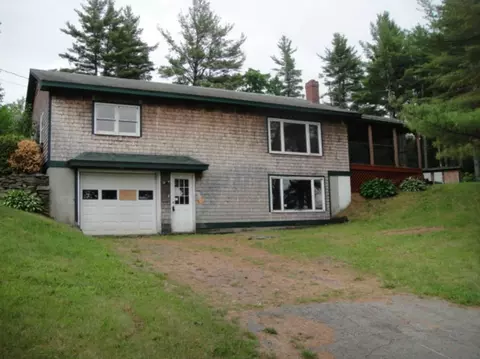 635 Dover Rd, Dexter, ME 04930 photo 1