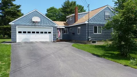43 Glen St, Augusta, ME 04330 photo 1