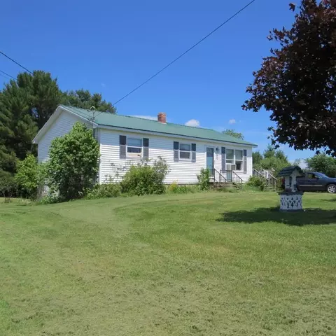101 Wade Rd, Augusta, ME 04330 photo 1