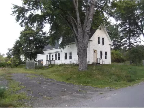 23 Forest St, Dover Foxcroft, ME 04426 photo 1