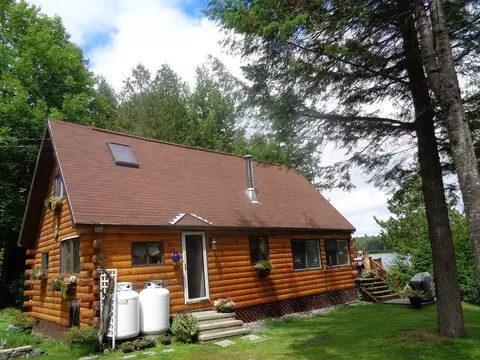 463 Ironbound Pond Rd, Solon, ME 04979 photo 1