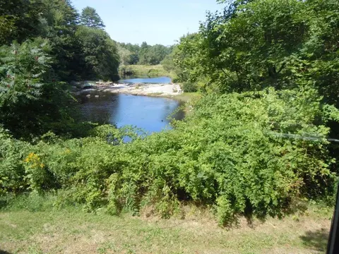 856 Main St, Waldoboro, ME 04572 photo 1