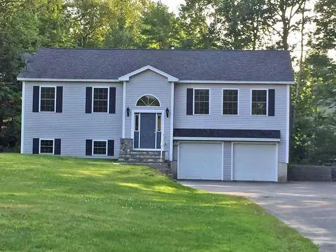 210 Mountain View Dr, Hermon, ME 04401 photo 1