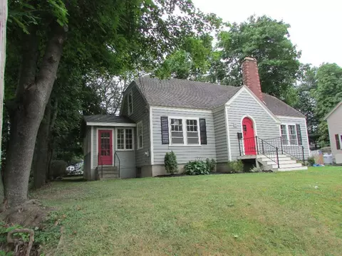 210 Oak St, Bath, ME 04530 photo 1
