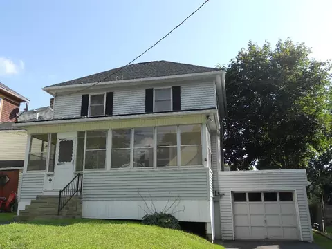 18 Murray St, Augusta, ME 04330 photo 1
