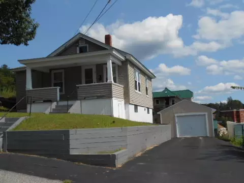 3 Maple St, Jay, ME 04239 photo 1