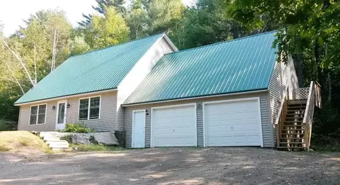 2163 Middle Rd, Sidney, ME 04330 photo 1