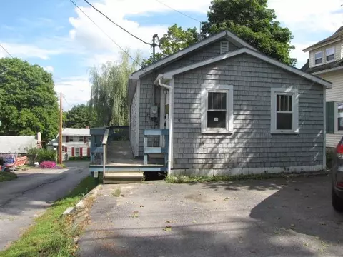 8 Second St, Hallowell, ME 04347 photo 1