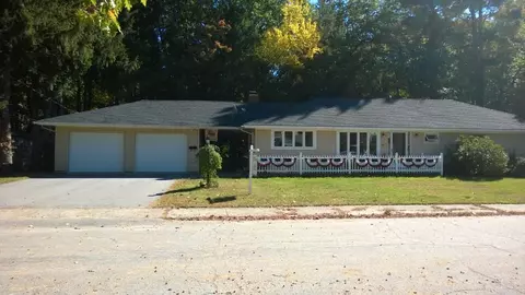 24 Hoyt St, Sanford, ME 04083 photo 1