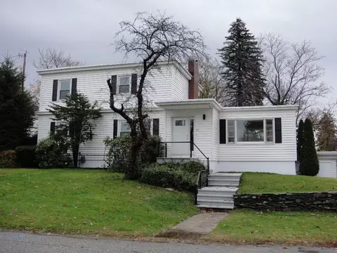31 Nelke Pl, Lewiston, ME 04240 photo 1