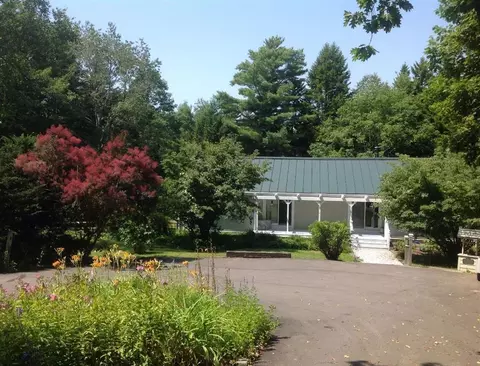 14 Pine Tree Ln, Boothbay, ME 04537 photo 1