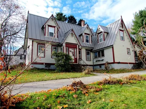 37 Bedford St, Bath, ME 04530 photo 1