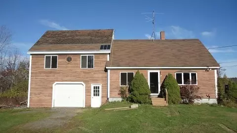 27 Pine Dr, Clinton, ME 04927 photo 1