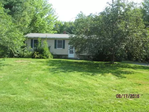 102 Minuteman Dr, Millinocket, ME 04462 photo 1