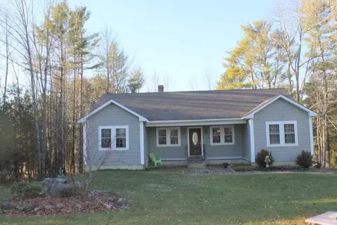 1644 Pond Rd, Sidney, ME 04330 photo 1