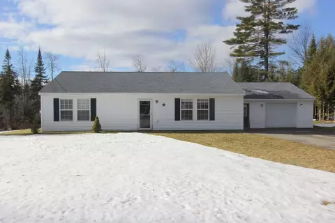 26 Thibodeau Dr, Levant, ME 04456 photo 1
