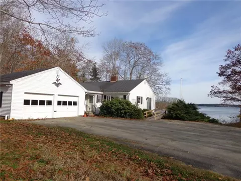 26 Stones Point Rd, Cushing, ME 04563 photo 1