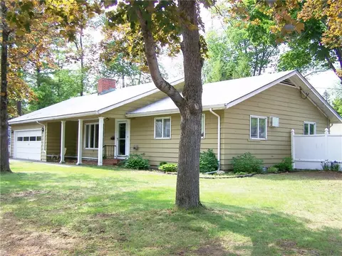 6 Smith Rd, Sanford, ME 04073 photo 1