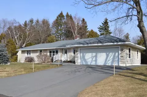 54 Madison Ave, Brewer, ME 04412 photo 1