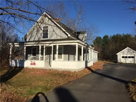 36 School St, Solon, ME 04979 photo 1