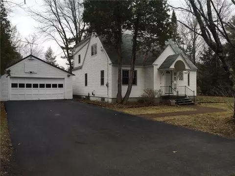 6 Kell St, Orono, ME 04473 photo 1