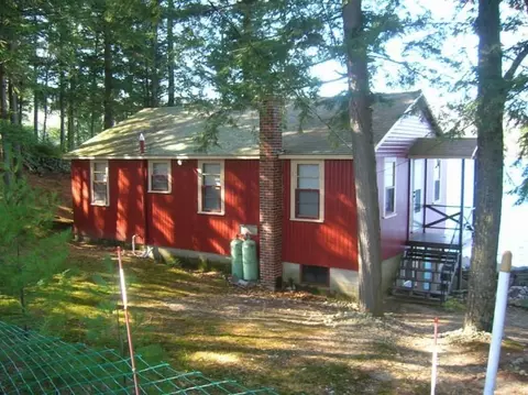 83 E Shore Dr, Limerick, ME 04048 photo 1