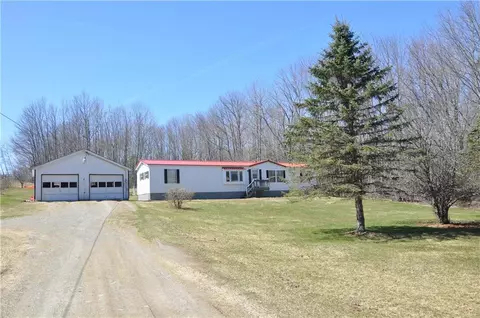 818 Avenue Rd, Exeter, ME 04435 photo 1